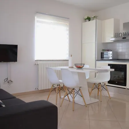 게스트하우스 Bozica House With Murine