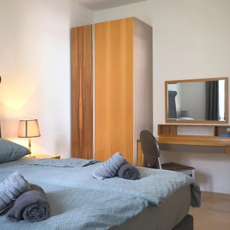 Bozica House With Murine