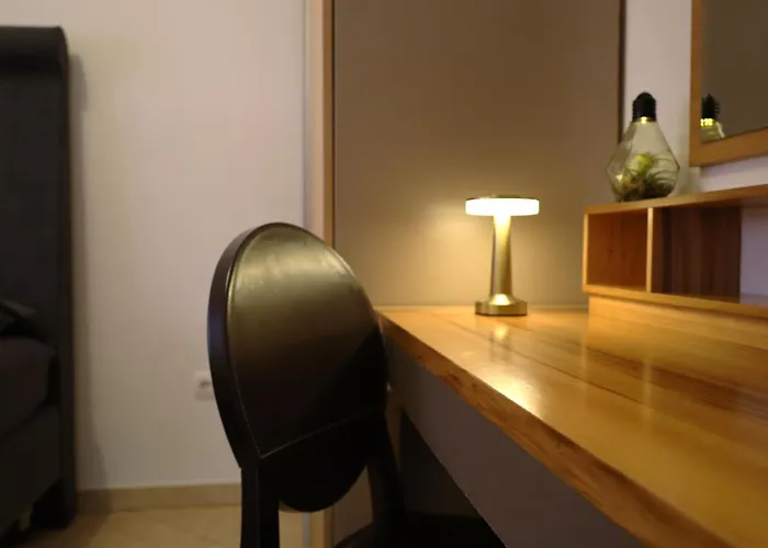 Bozica House With 게스트하우스 4*